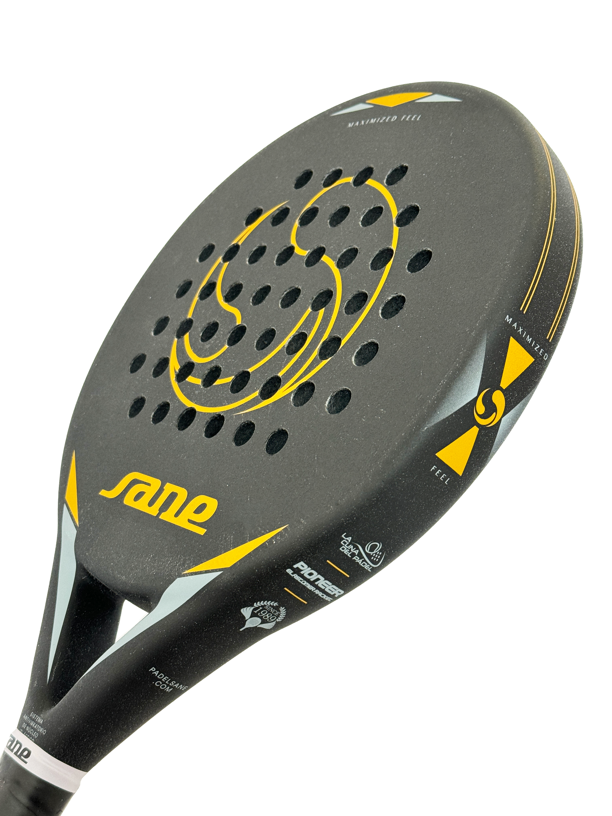 MAXIMIZED FEEL Glass